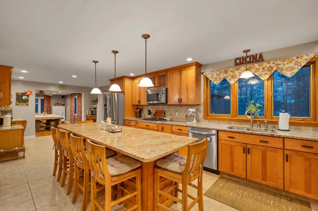 138 Summit Avenue Gilford NH 03249