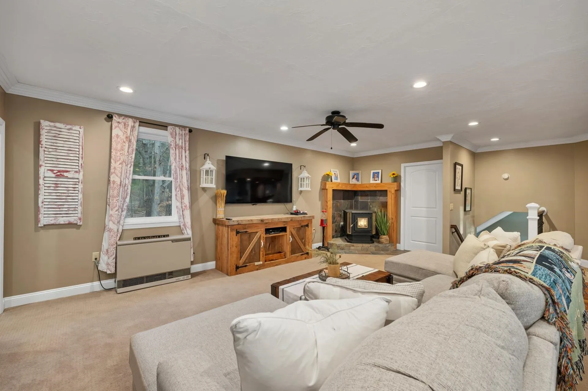 138 Summit Avenue Gilford NH 03249