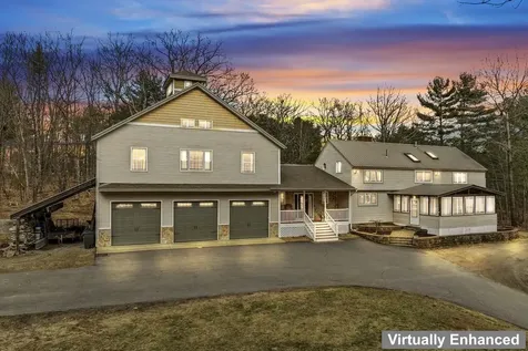 138 Summit Avenue Gilford NH 03249
