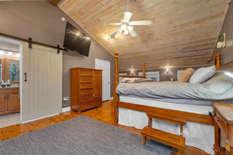 138 Summit Avenue Gilford NH 03249
