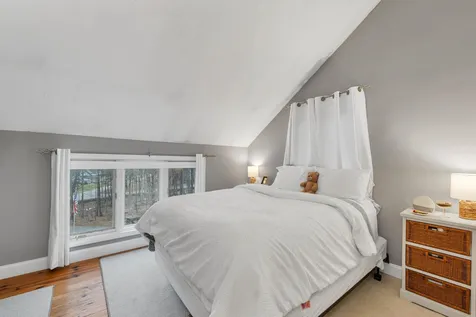 138 Summit Avenue Gilford NH 03249