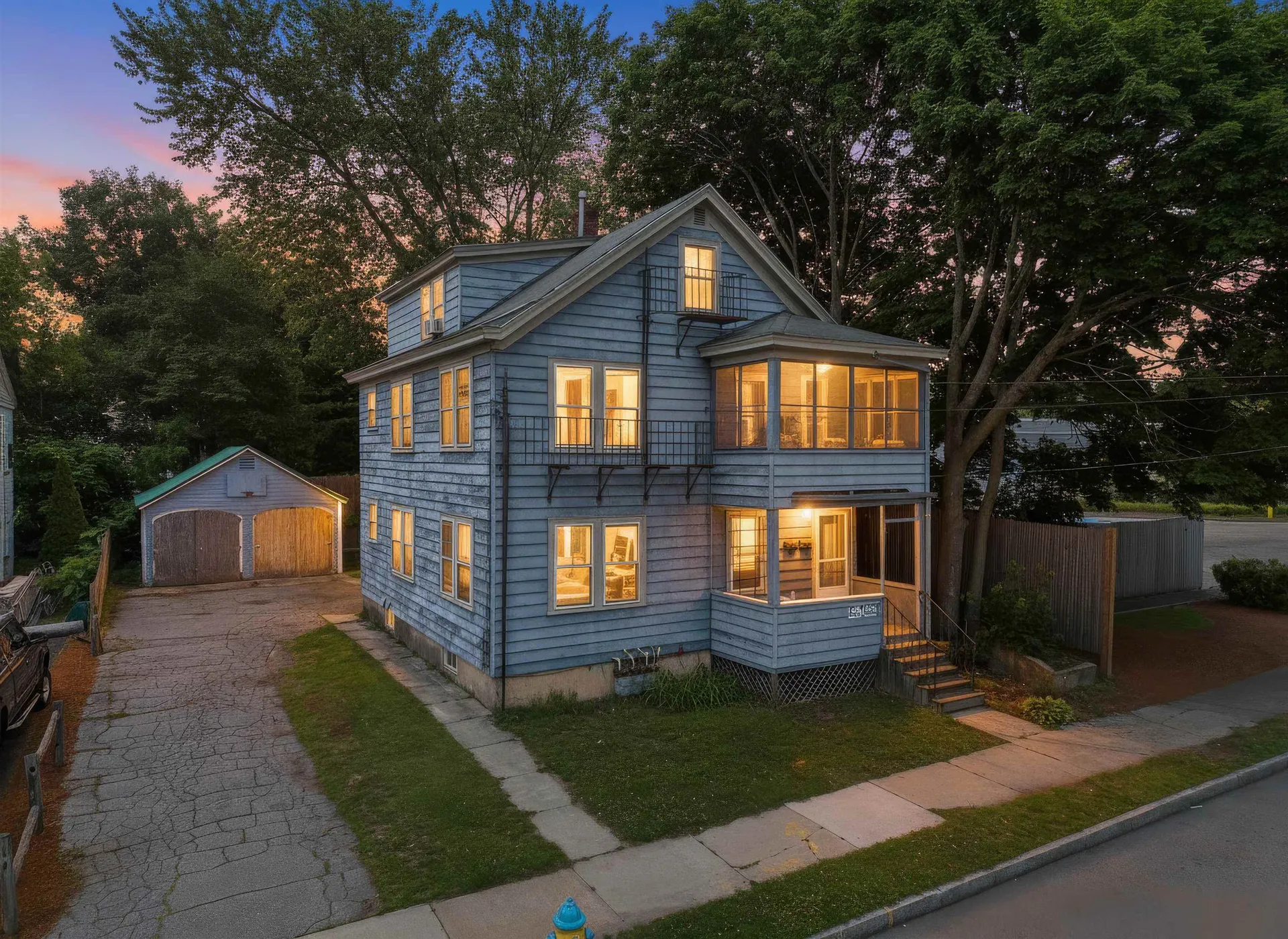 15-15 1/2 Marshall Street Nashua NH 03064