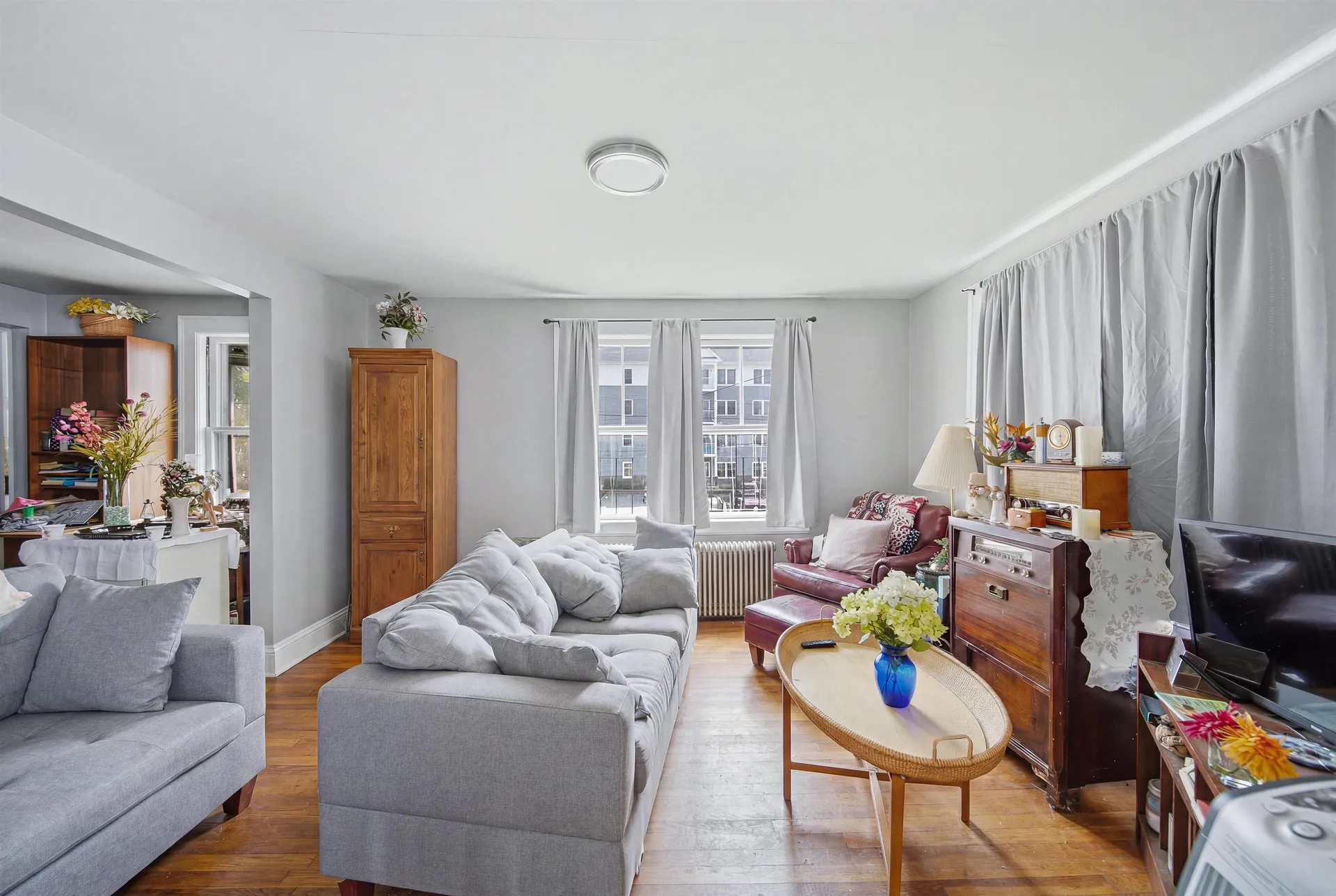 15-15 1/2 Marshall Street Nashua NH 03064