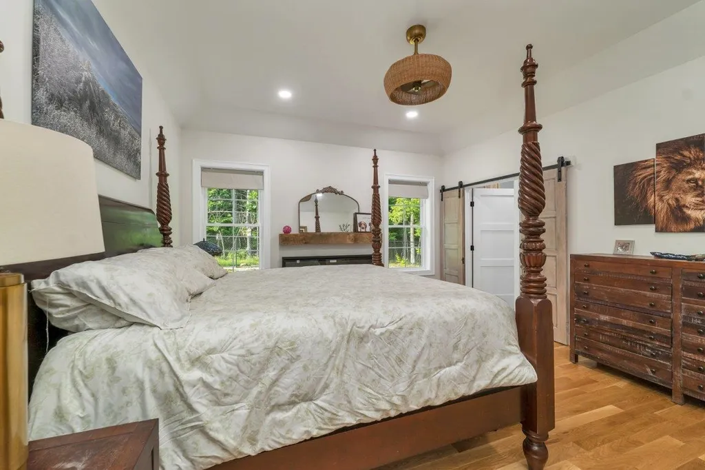 78 Union Wharf Road Tuftonboro NH 03853