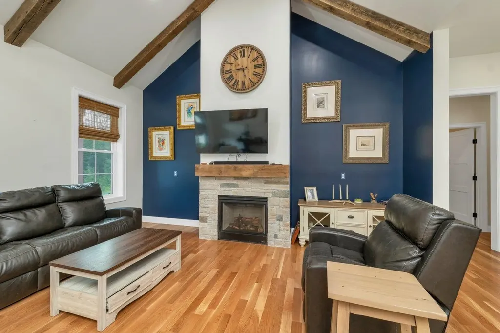 78 Union Wharf Road Tuftonboro NH 03853