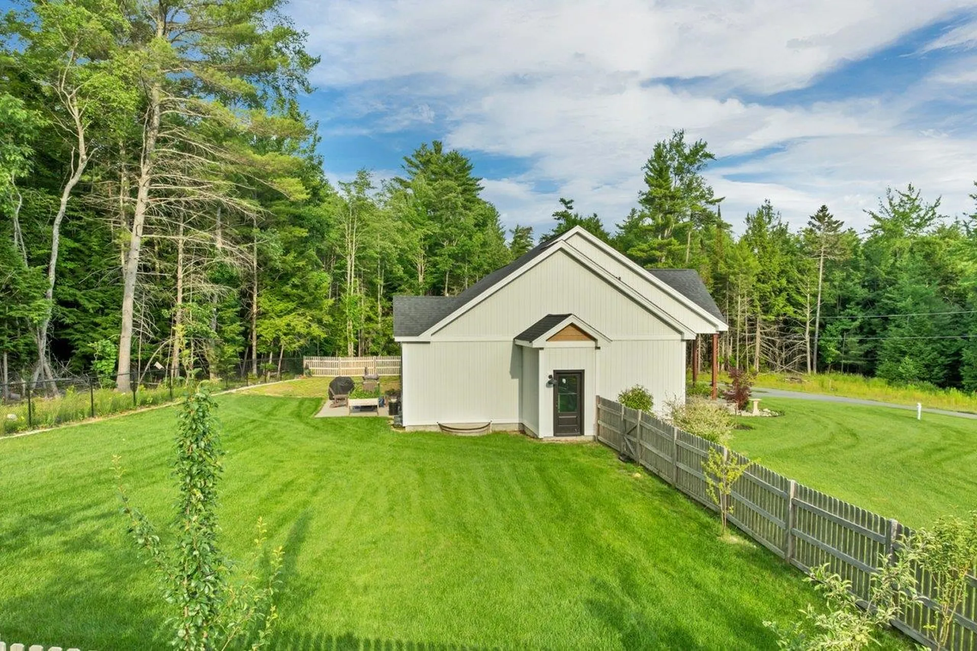 78 Union Wharf Road Tuftonboro NH 03853