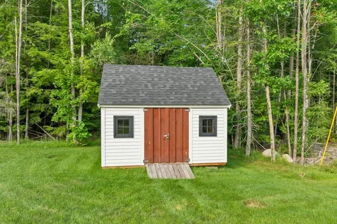78 Union Wharf Road Tuftonboro NH 03853
