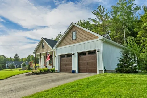 78 Union Wharf Road Tuftonboro NH 03853