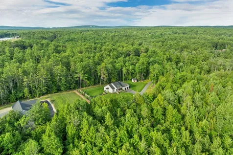 78 Union Wharf Road Tuftonboro NH 03853
