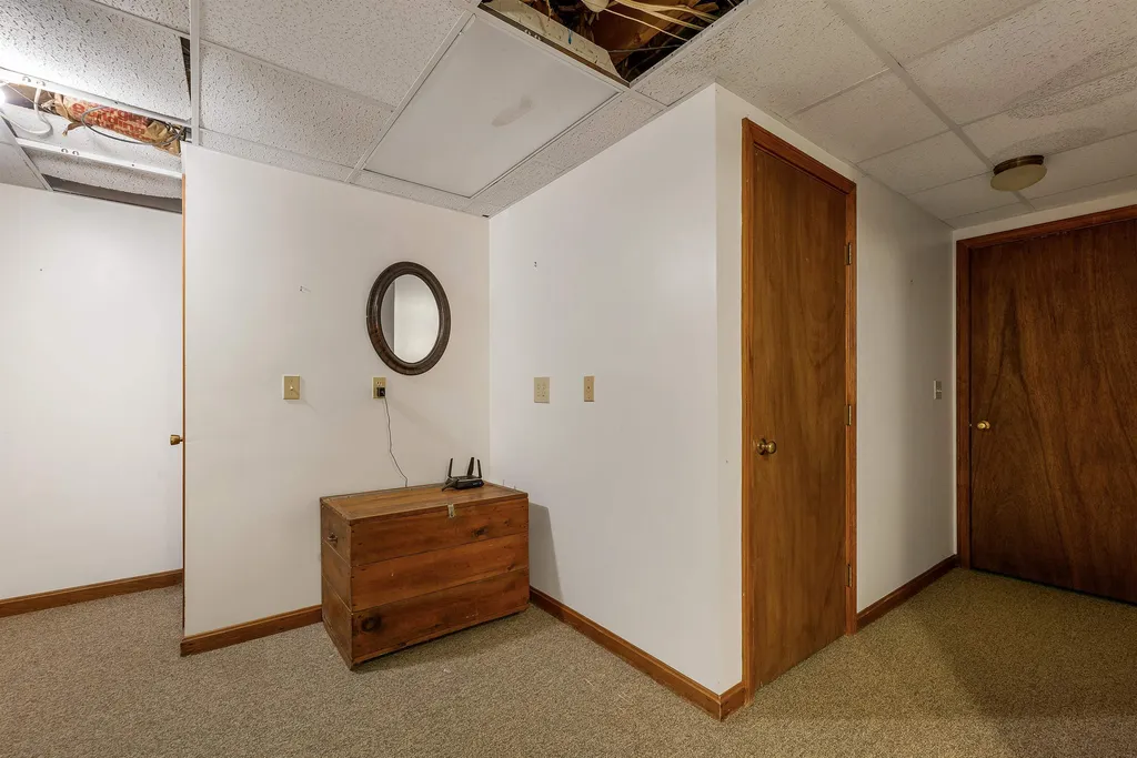 43 Redfield Circle Derry NH 03038