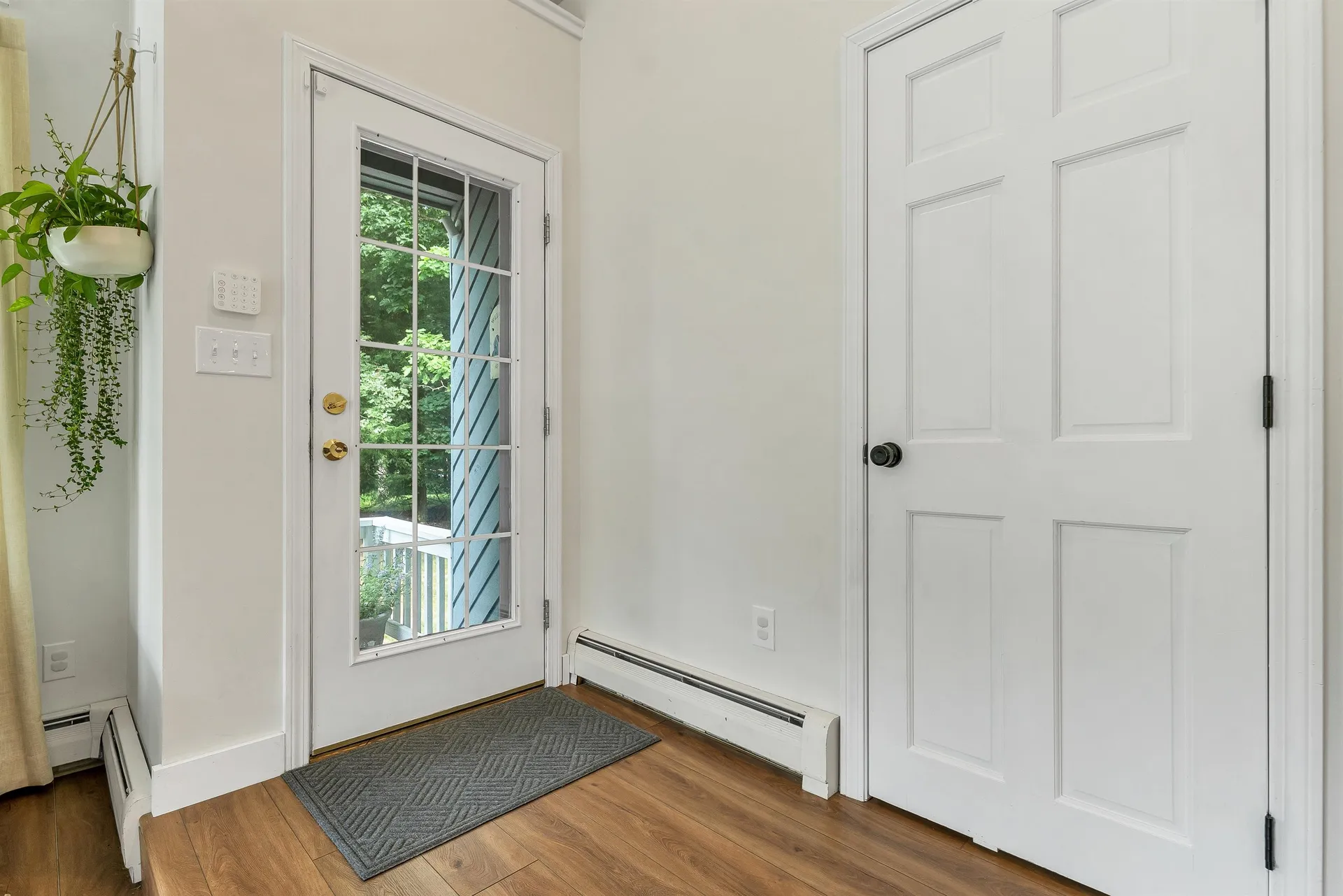 43 Redfield Circle Derry NH 03038