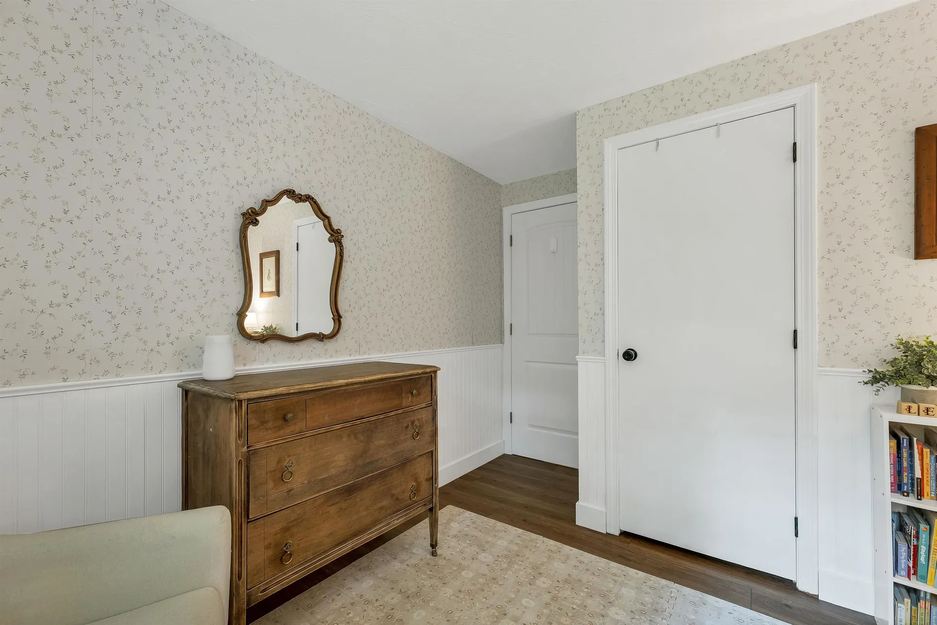 43 Redfield Circle Derry NH 03038