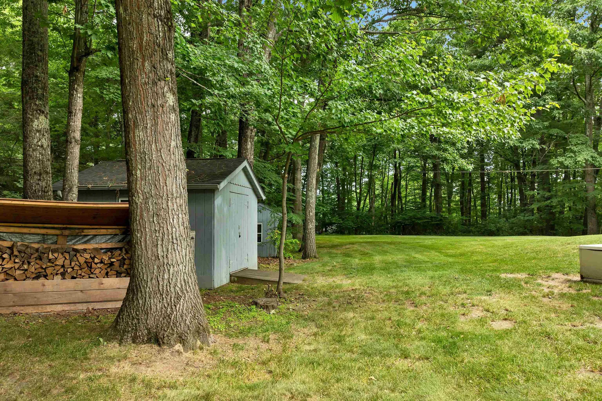 43 Redfield Circle Derry NH 03038