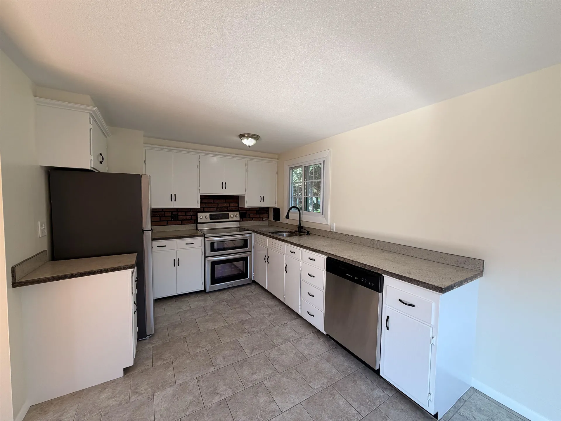 265 Pako Avenue Keene NH 03431