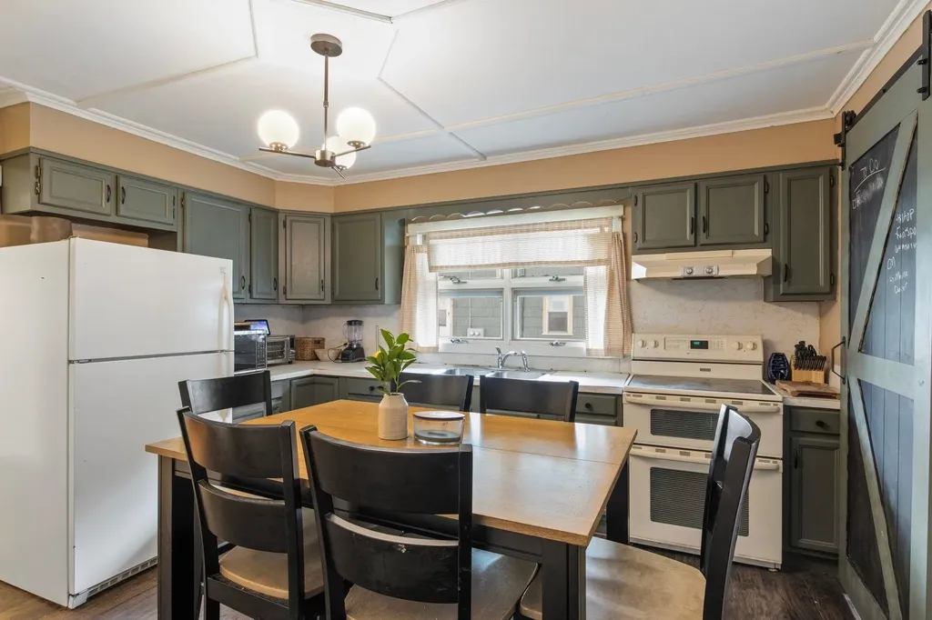 53-53A Chestnut Street Rochester NH 03867