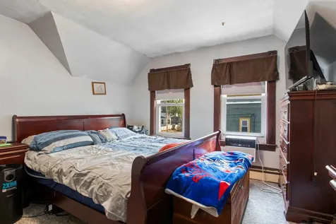 53-53A Chestnut Street Rochester NH 03867
