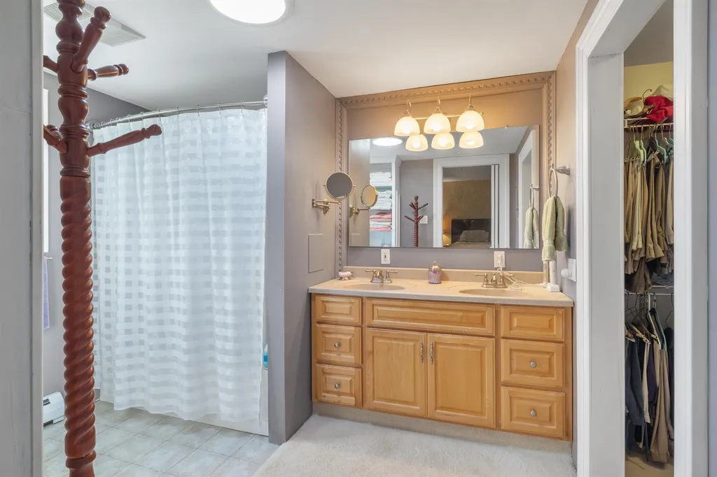 77 Knox Marsh Road Dover NH 03820