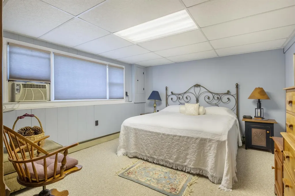 77 Knox Marsh Road Dover NH 03820