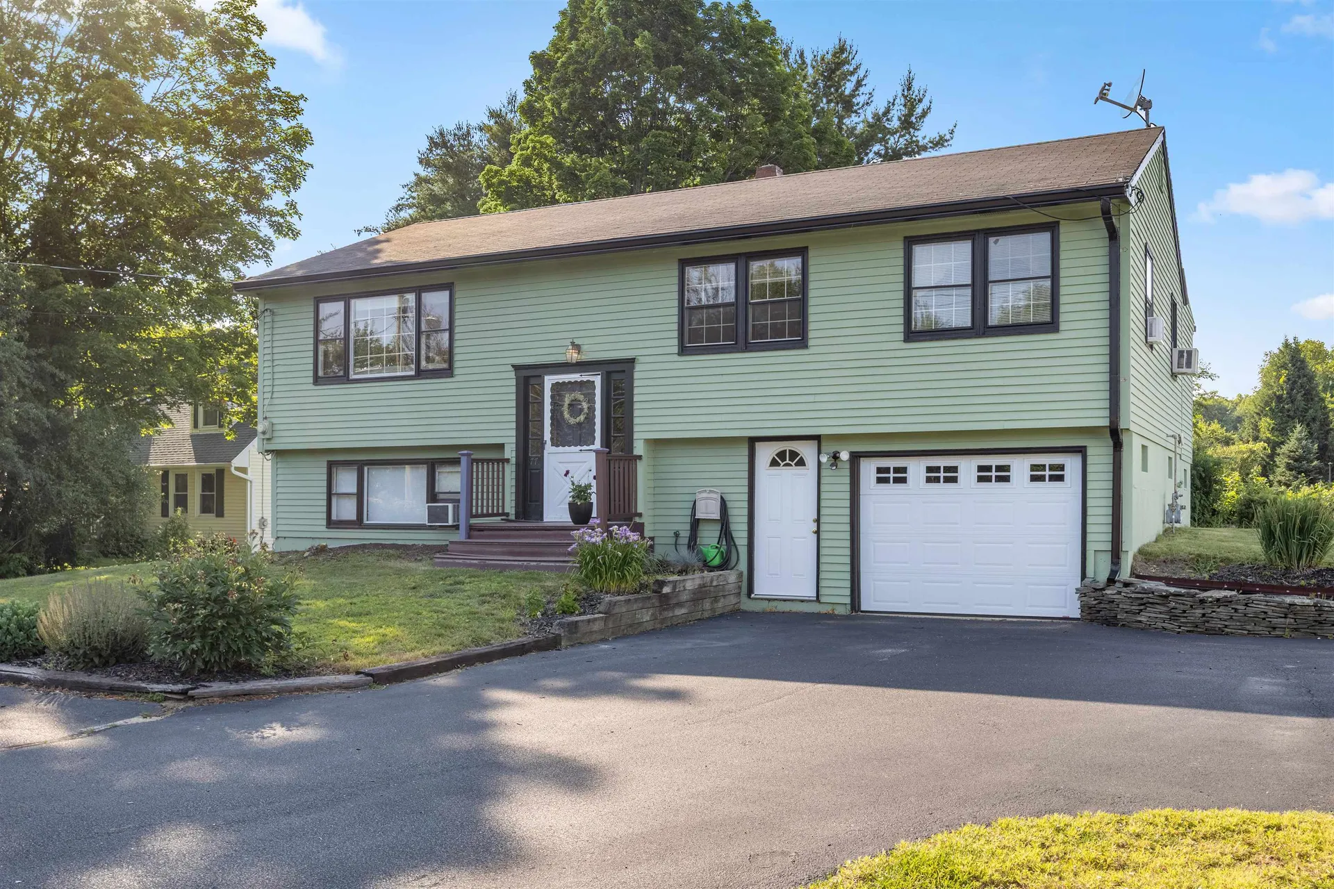 77 Knox Marsh Road Dover NH 03820