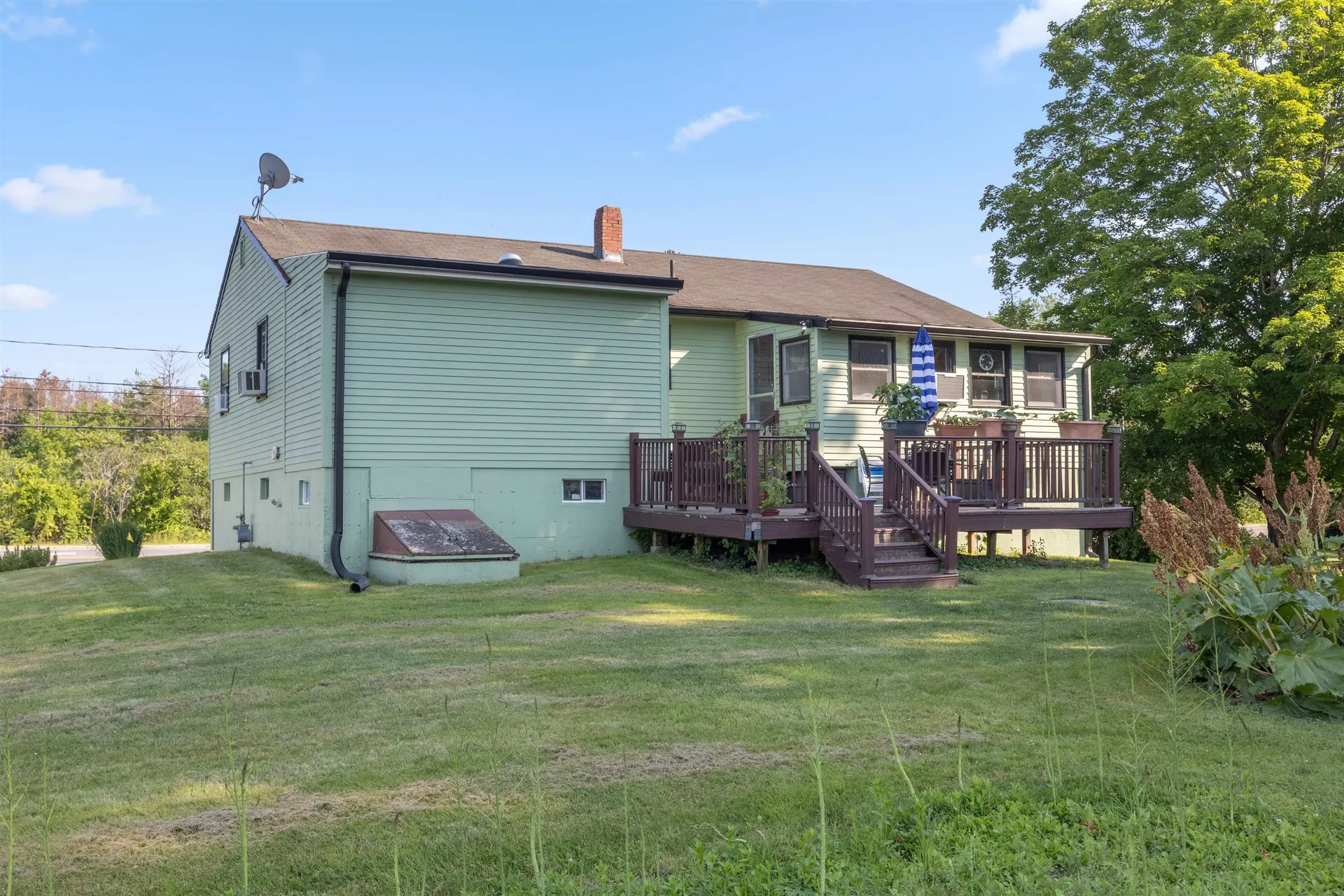 77 Knox Marsh Road Dover NH 03820