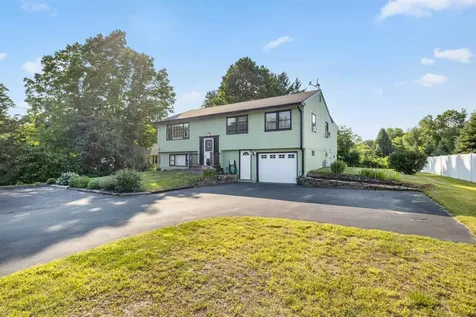 77 Knox Marsh Road Dover NH 03820