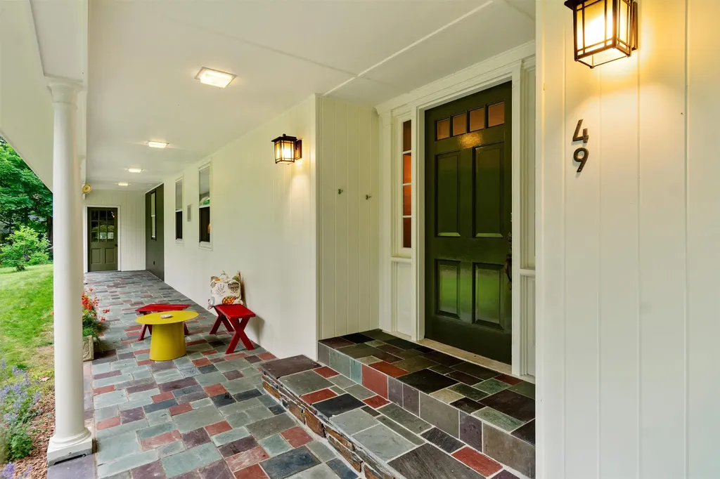 49 Shady Lane Williston VT 05495