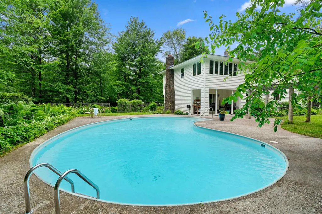 49 Shady Lane Williston VT 05495