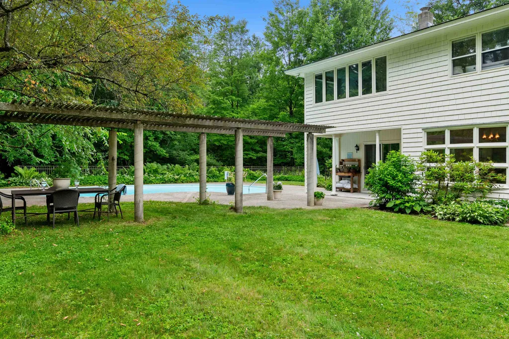 49 Shady Lane Williston VT 05495