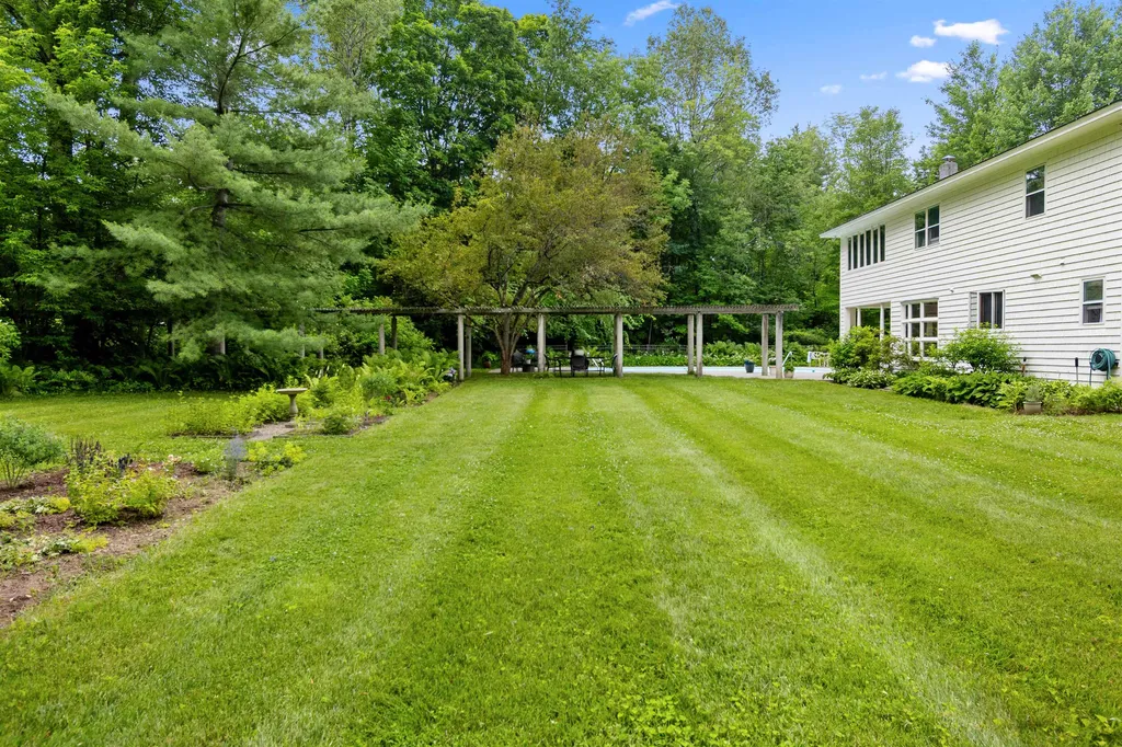 49 Shady Lane Williston VT 05495
