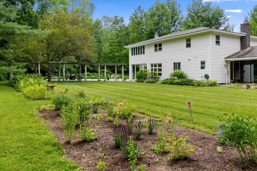 49 Shady Lane Williston VT 05495