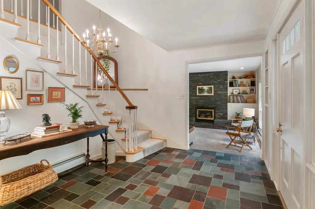 49 Shady Lane Williston VT 05495