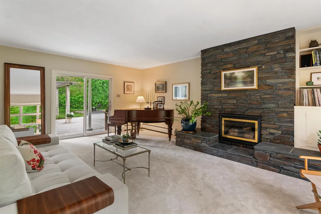 49 Shady Lane Williston VT 05495