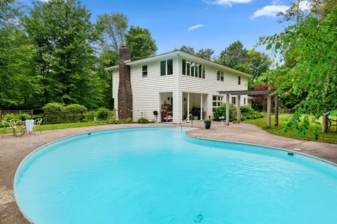 49 Shady Lane Williston VT 05495