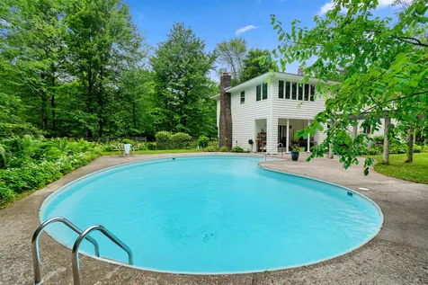 49 Shady Lane Williston VT 05495
