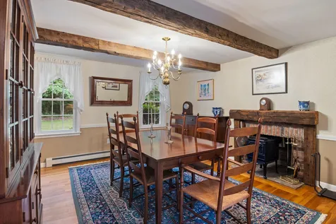 26 Williamsburg Road Amherst NH 03031