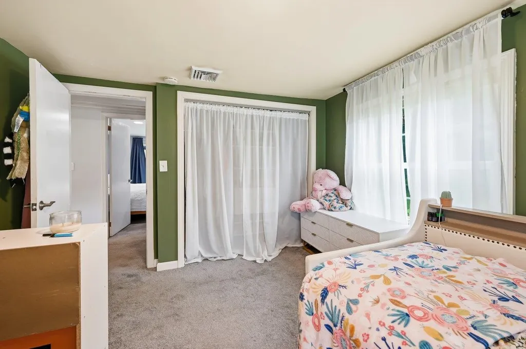 13 Pearl Street Somersworth NH 03878