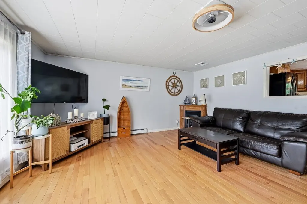 13 Pearl Street Somersworth NH 03878