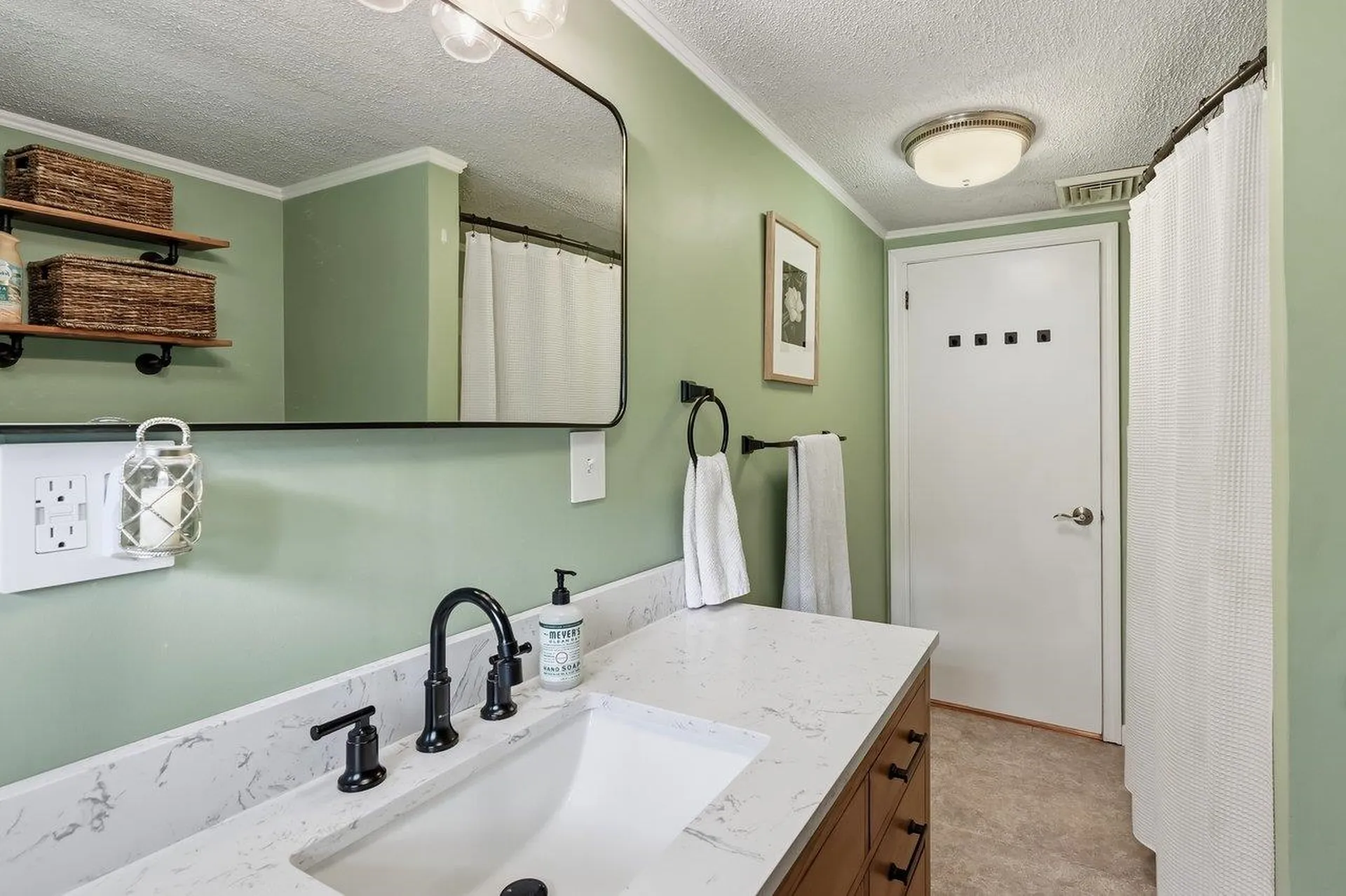 13 Pearl Street Somersworth NH 03878