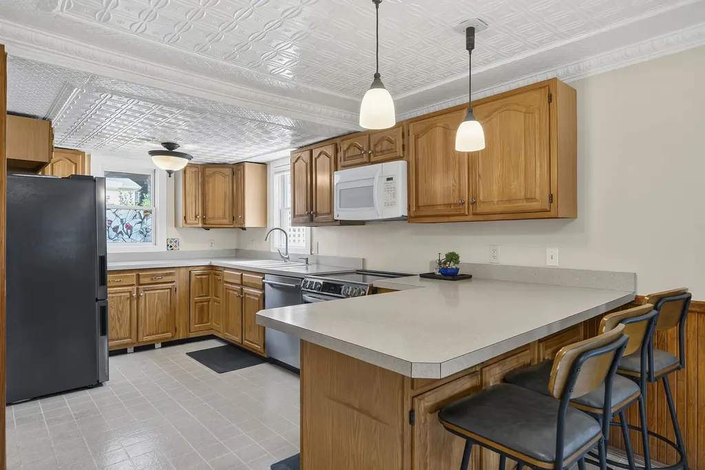 20 Tibbetts Street South Berwick ME 03908