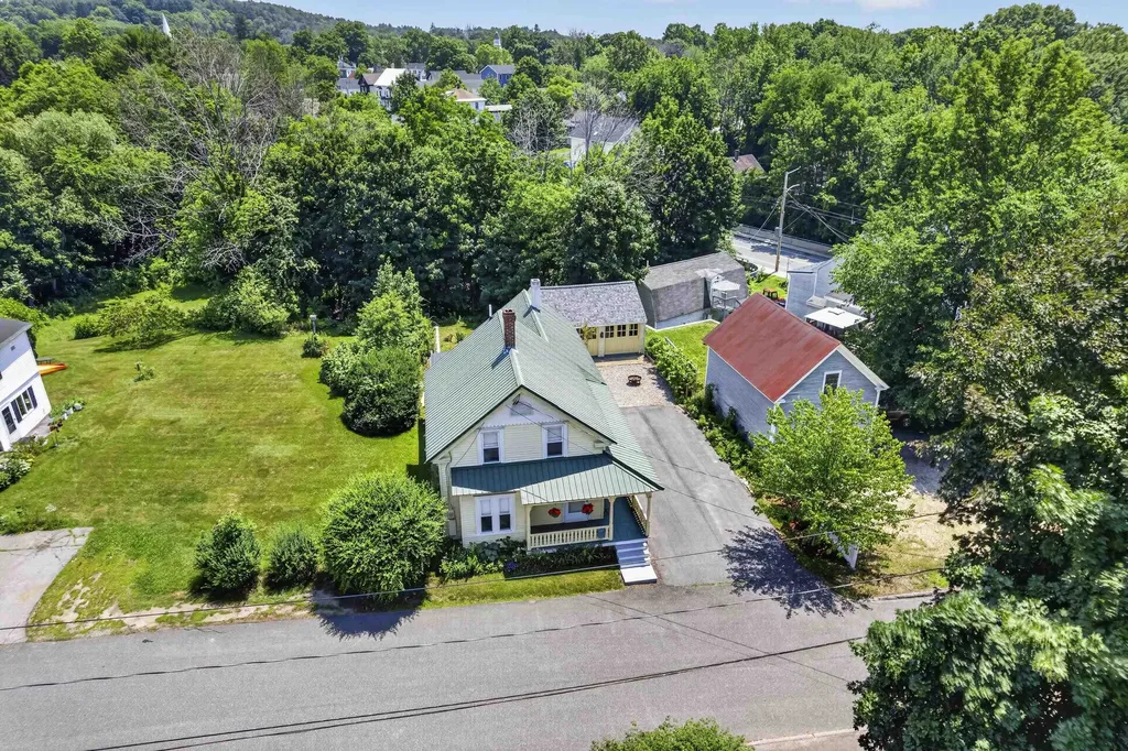 20 Tibbetts Street South Berwick ME 03908
