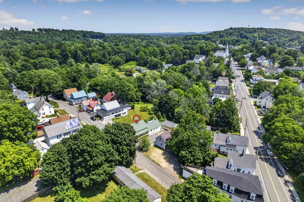 20 Tibbetts Street South Berwick ME 03908