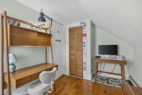 20 Tibbetts Street South Berwick ME 03908