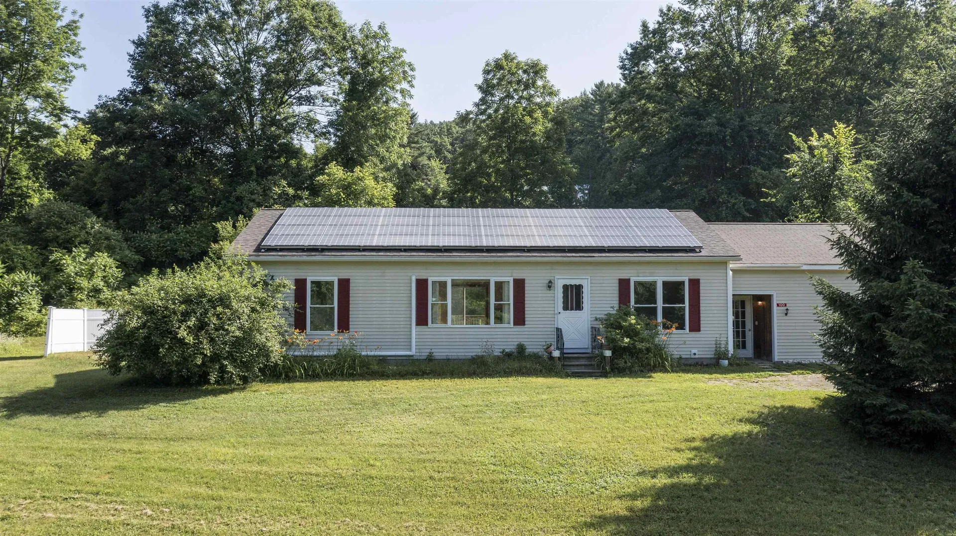 100 Riverside Lane Royalton VT 05068