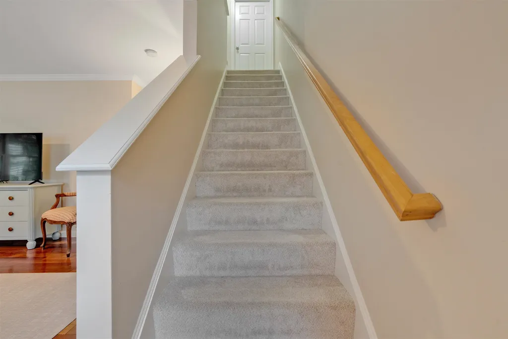 21 Townsend Drive Dover NH 03820