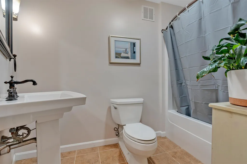 21 Townsend Drive Dover NH 03820
