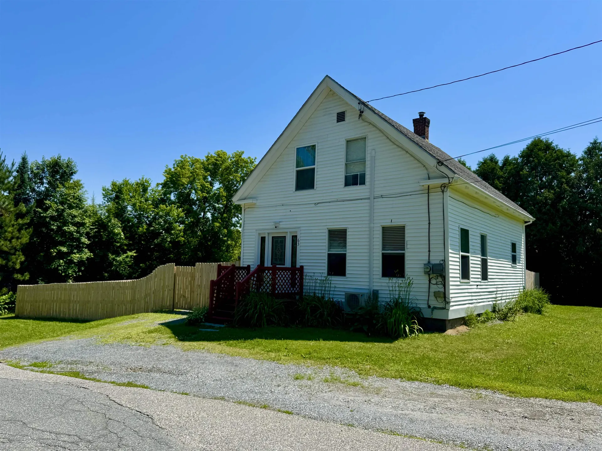 63 Cobblestone Alley Bradford VT 05033