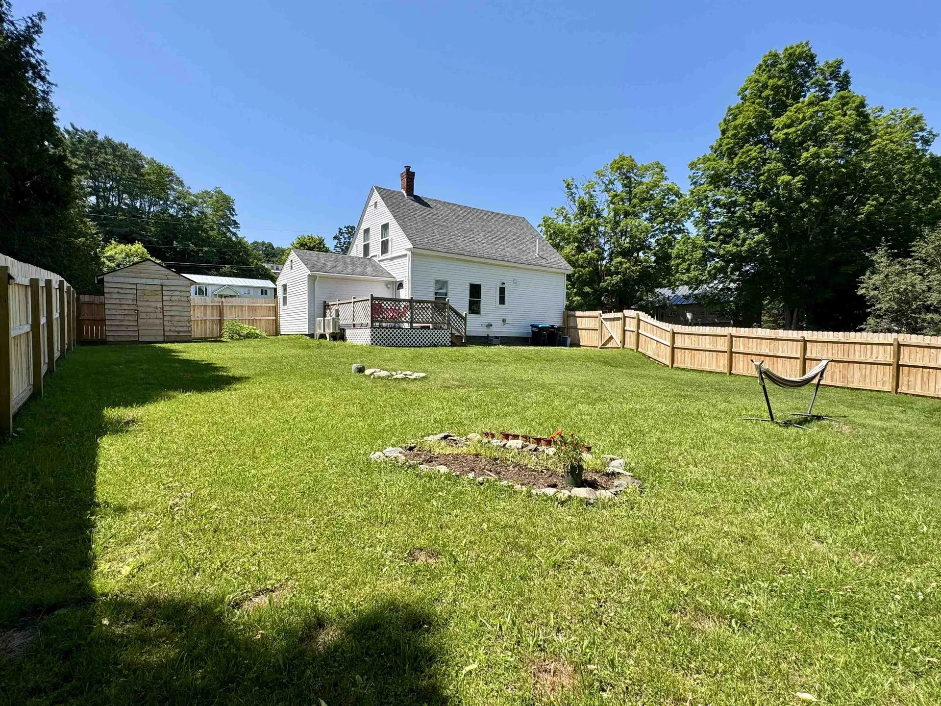 63 Cobblestone Alley Bradford VT 05033