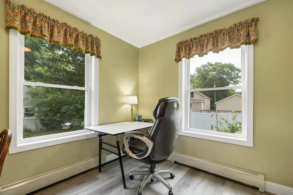 3 Carver Street Franklin NH 03235