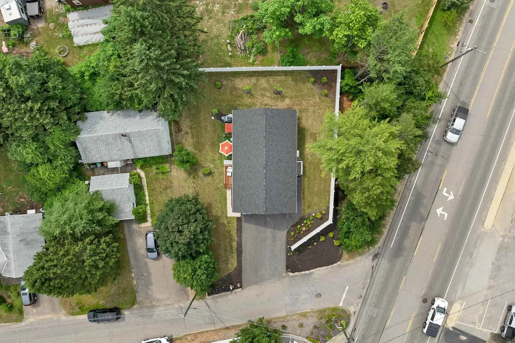 3 Carver Street Franklin NH 03235