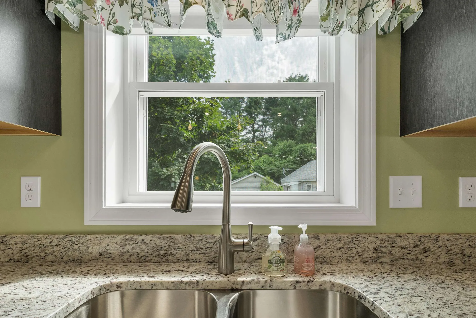 3 Carver Street Franklin NH 03235